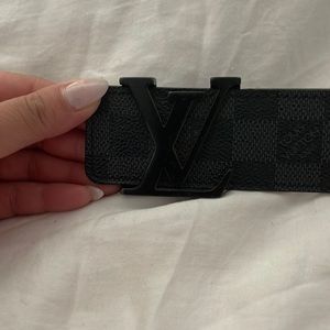LV authentic men belt
